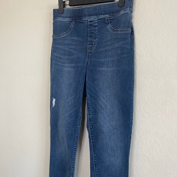 SPANX Distressed Denim Legging Skinny Jeans in Medium Wash Raw Hem - Size M - Picture 2 of 6